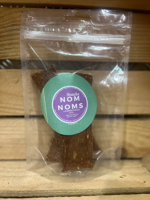 Nyhet i webbutiken - Nom Noms Lammsticks 100 gr