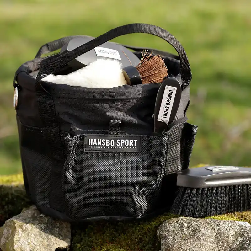 Snabb leverans - Svart Groomingbag rund